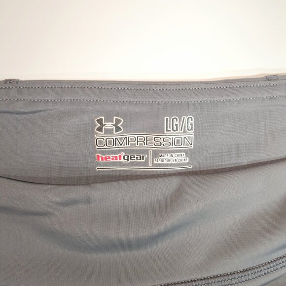 UnderArmor Women's Compression Athletic Running Shorts, Large, Gray/Green - Picture 4 of 4